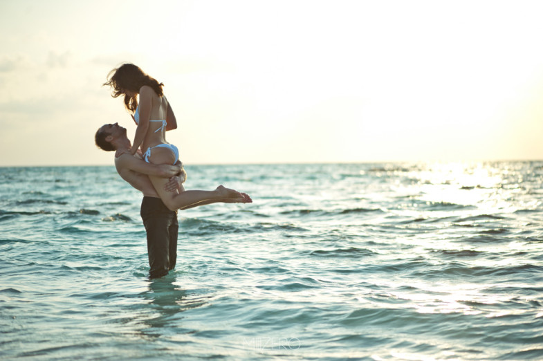 Honeymooners in Meeru Island Resort